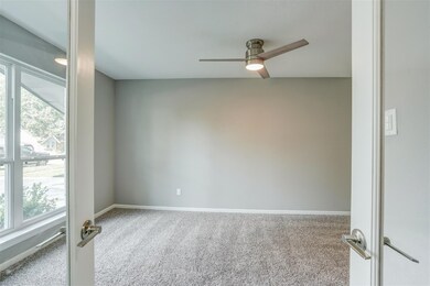 8810 Twisting Vine Ln, Houston, TX 77040 - photo 4