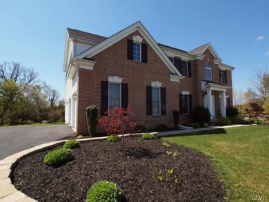 7163 Moonbeam Ln, Macungie, PA 18062 - photo 2