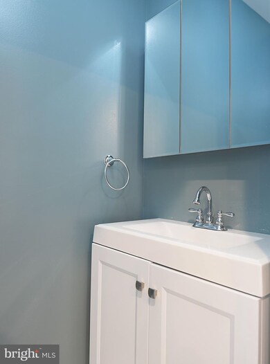 1613 N Bond St, Baltimore, MD 21213 - photo 7