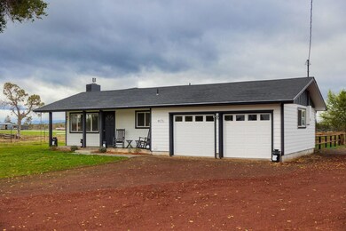 4675 Northwest Way, Redmond, OR 97756 - photo 2