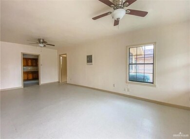 522 E Villegas Ave, Pharr, TX 78577 - photo 4