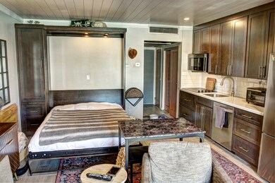 Murphy Bed 3