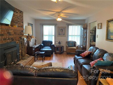 138 Lone Pine Rd, Statesville, NC 28625 - photo 7