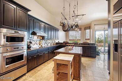 14-Kitchen_6541