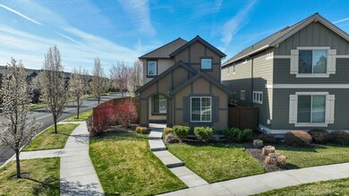 20781 NE Comet Ln, Bend, OR 97701 - photo 3