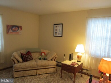 10 Chesterfield Ct, Southampton, NJ 08088 - photo 6