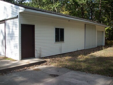 1371 Creek St, Bitely, MI 49309 - photo 4