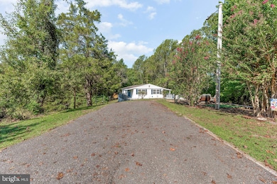 9235 Pardoe Rd, Lusby, MD 20657 - photo 3