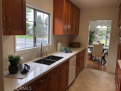 5602 Pepperwood Ave, Lakewood, CA 90712 - photo 5