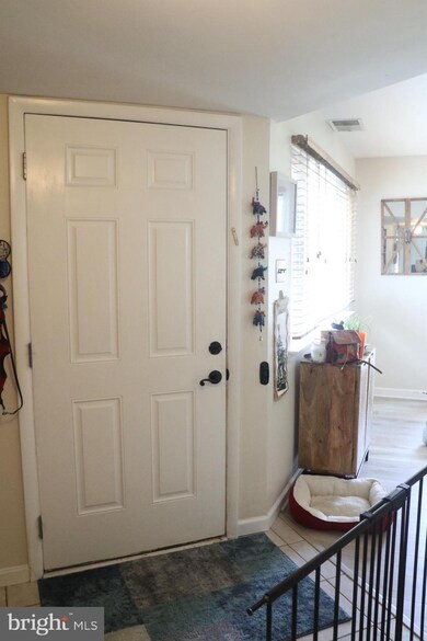 101 Adams Rd unit 403, Harleysville, PA 19438 - photo 4