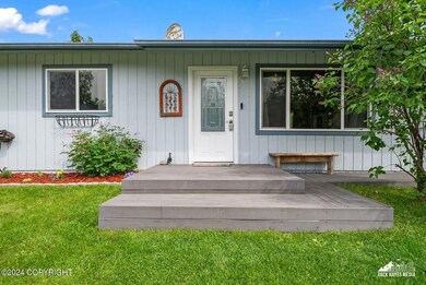 1911 E View Dr