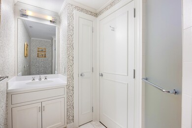 The Carlton House unit 11E, Boston, MA 02116 - photo 5