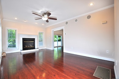 1 1/2 Colony Place, Norwalk, CT 06851 - photo 5