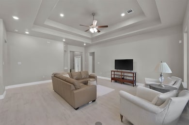 Living room, could come furnished if needed