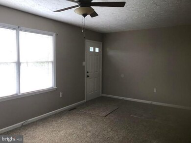 45800 Sayre Dr, Great Mills, MD 20634 - photo 3