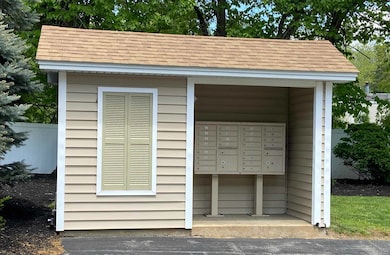 81 N High St unit 20, Derry, NH 03038 - photo 3