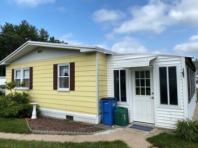 37 Warfield Dr, Westfield, MA 01085 - photo 4