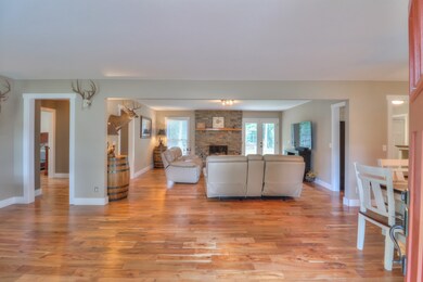 331 Hilltop Dr, Shelbyville, TN 37160 - photo 3