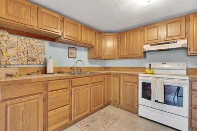 28-web-or-mls-12LakeCamp-23