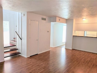 6240 Wheaton Dr unit 6242, Fort Worth, TX 76133 - photo 4