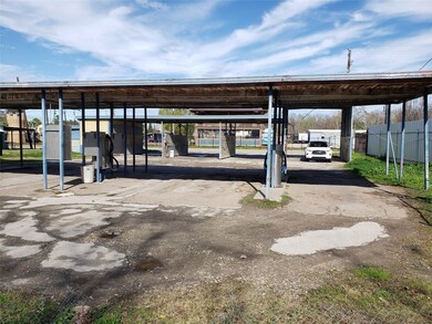 2006 Hartwick Rd, Houston, TX 77093 - photo 3