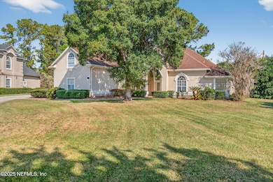 577 Hunters Grove Ct, Orange Park, FL 32073 - photo 3