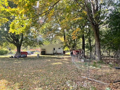 565 River Rd, Anson, ME 04958 - photo 2