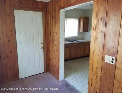 512 Smith Ave, Lansing, MI 48910 - photo 3