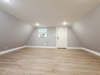 6079 Fm 1753 unit 300, Denison, TX 75021 - photo 3