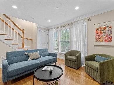 47 Chestnut St unit 4, Waltham, MA 02453 - photo 4