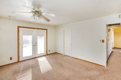LV ROOM 3