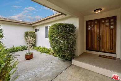 20313 Strelna Place, Woodland Hills, CA 91364 - photo 6