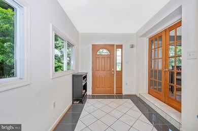9521 Riggs Rd, Adelphi, MD 20783 - photo 4