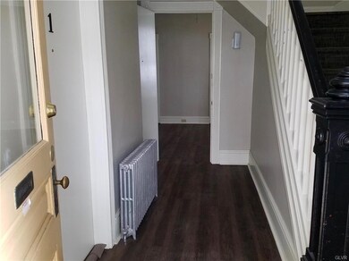 811 Cattell St unit 1, Easton, PA 18042 - photo 2