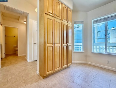 611 Sea Ranch Ct unit 6, Vallejo, CA 94591 - photo 6