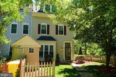 801 Estuary Dr, Odenton, MD 21113 - photo 5