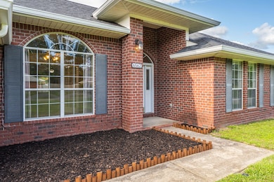 6562 Bellingham St-Navarre-5