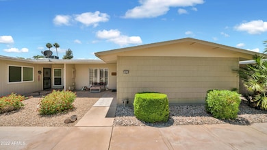 10630 W Granada Dr, Sun City, AZ 85373 - photo 2