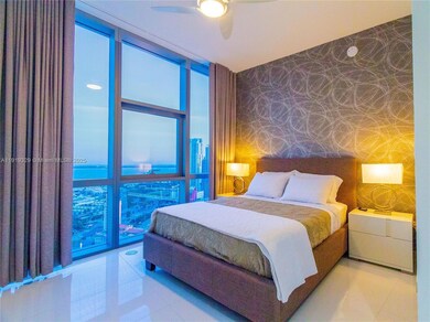 Paramount at Miami Worldcenter unit 2811, Miami, FL 33132 - photo 4