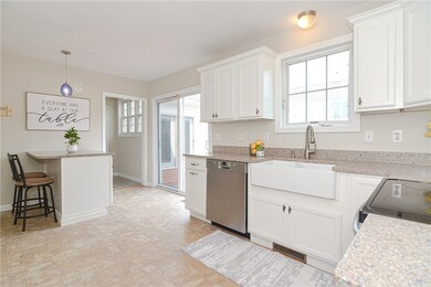 71 Silo Dr, Cumberland, RI 02864 - photo 7