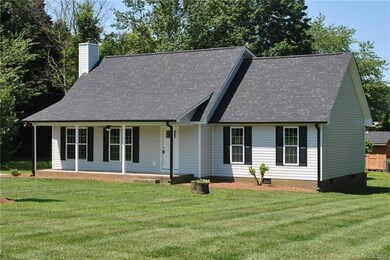 103 Sprucewood Cir, Locust, NC 28097 - photo 2