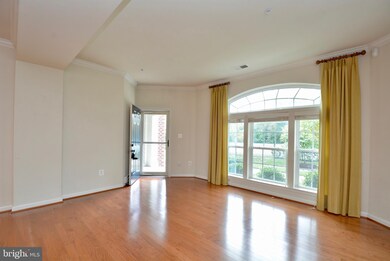 904 Hall Station Dr unit 104, Bowie, MD 20721 - photo 3