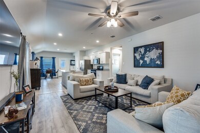 140 Greengate Dr, Boyd, TX 76023 - photo 6