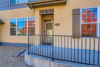 11963 W Long Cir unit 101, Littleton, CO 80127 - photo 3