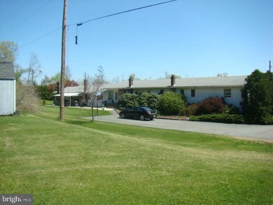 51 Grace Ave, Schuylkill Haven, PA 17972 - photo 3