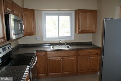 6514 Columbia Park Rd, Hyattsville, MD 20785 - photo 4