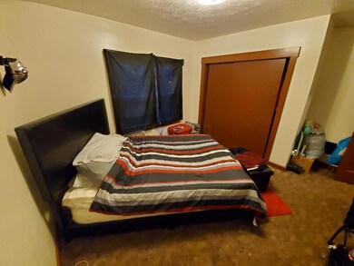 692 bedroom main