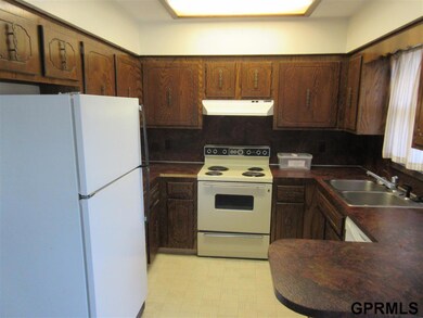 4628 N 130th Cir, Omaha, NE 68164 - photo 2