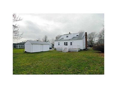 30 Toppa Blvd, Newport, RI 02840 - photo 2