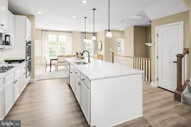 118 Matisse Aly unit 1002K QUICK MOVE-IN, Glenarden, MD 20774 - photo 6